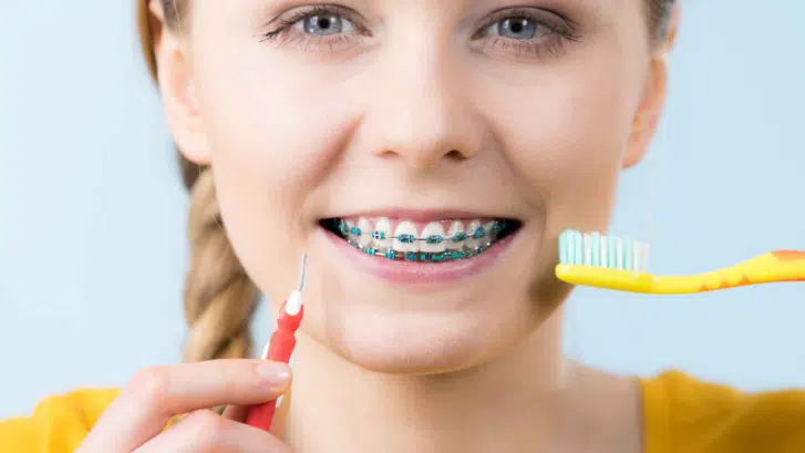 Orthodontic Patients: Essential Tips for Maintaining Your Treatment Plan